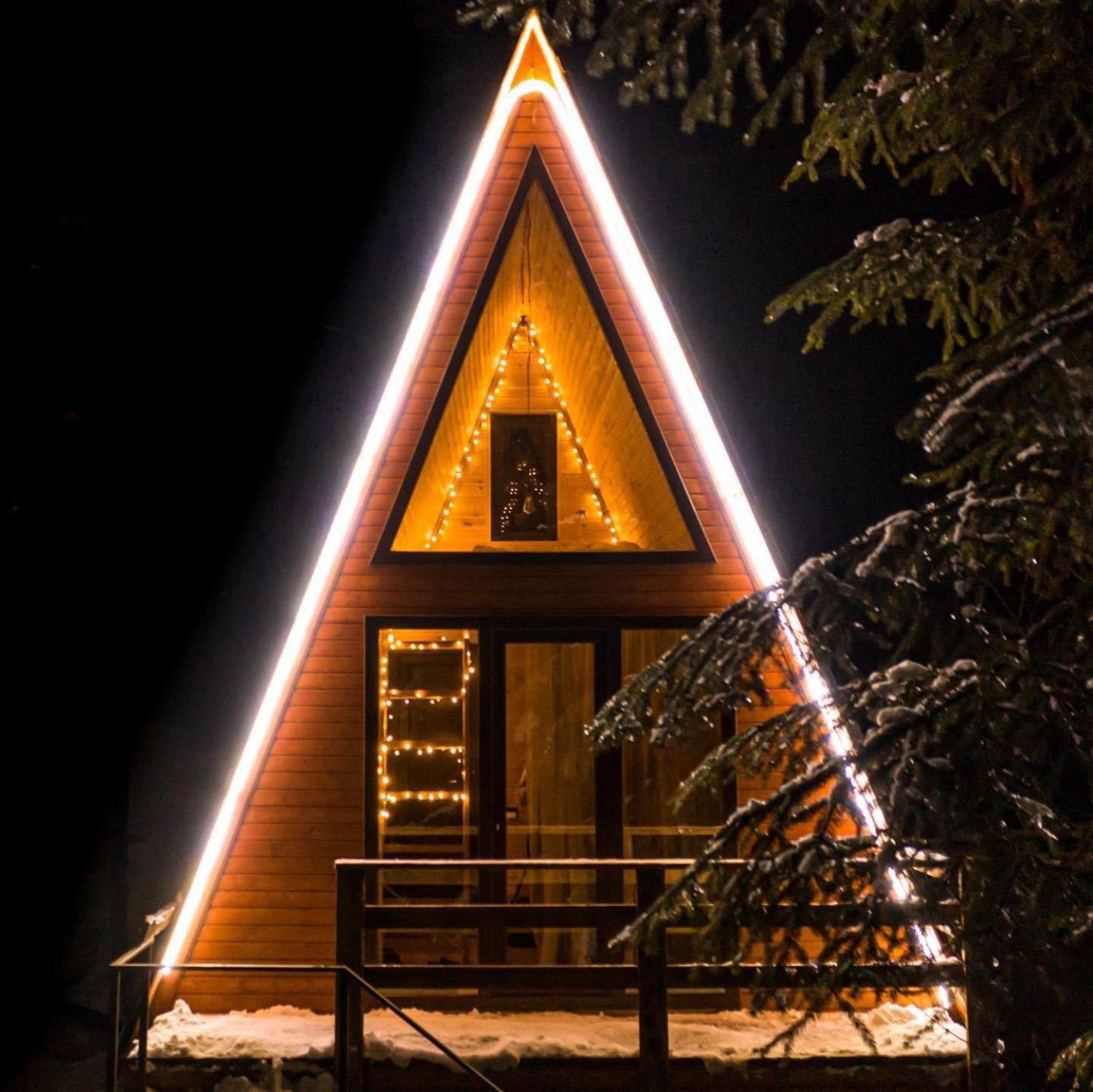 Bude Mestia Cottages Bagian luar foto